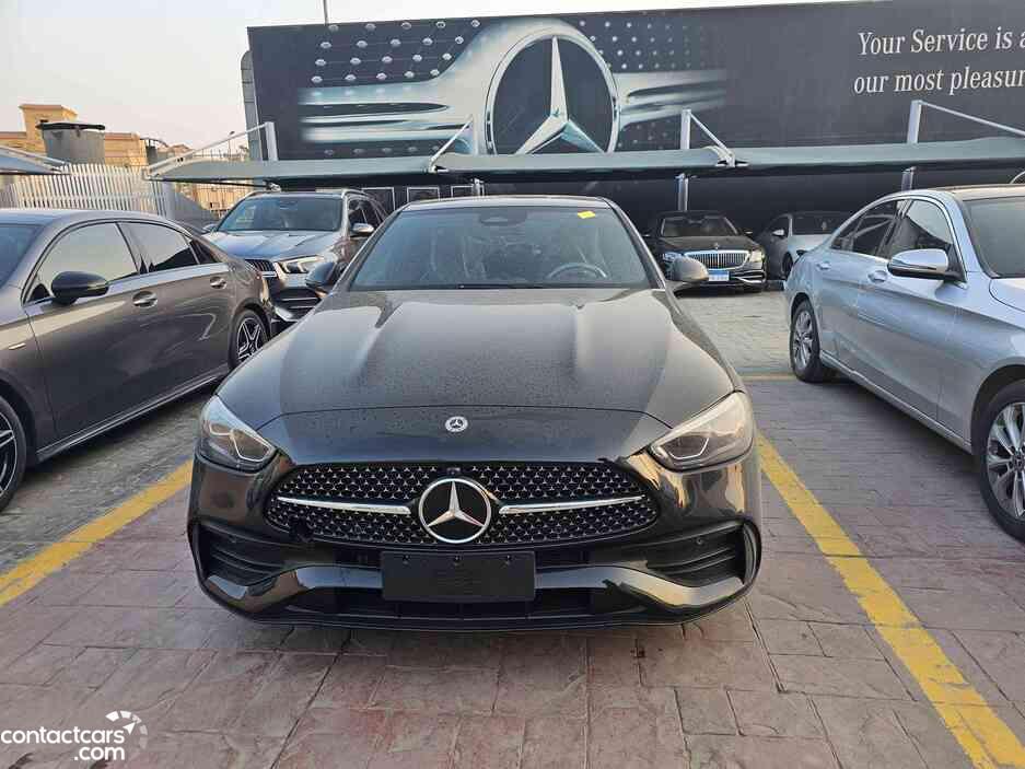 C180 AMG 2024 ZERO مرسيدس جديدة للبيع كونتكت كارز