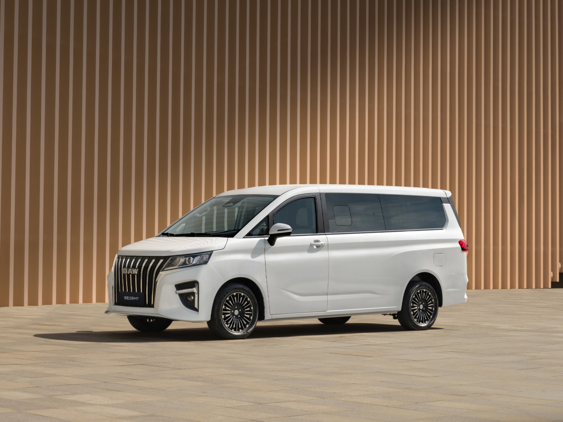 باو M7 2027 جديدة