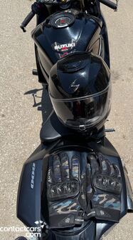 Suzuki GSXR 2011