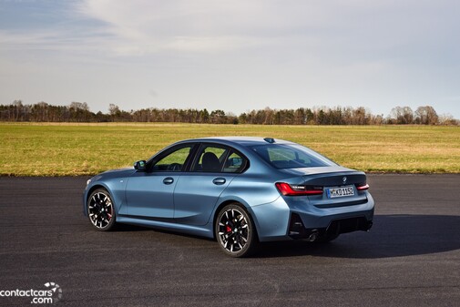 بي ام دبليو 320i 2026 جديدة