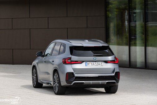 New BMW iX1 2026