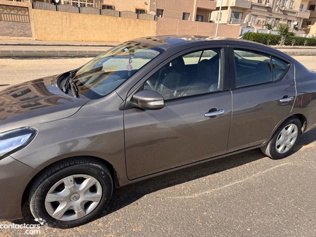 Nissan Sunny 2022