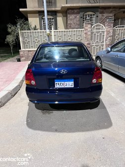 Hyundai Verna 2012
