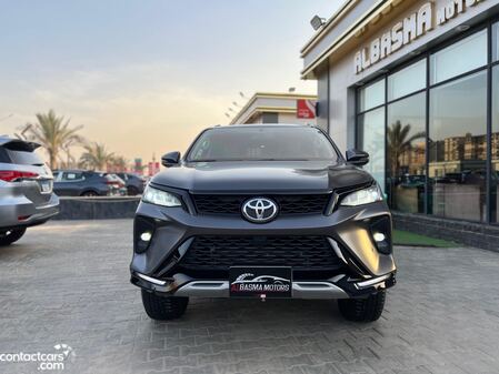 Toyota Fortuner 2023