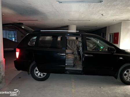 Used Kia Carnival 2006