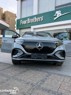 New Mercedes EQS 2023