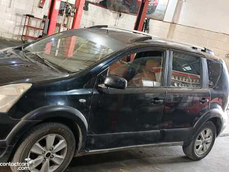 Used Nissan Livina 2009