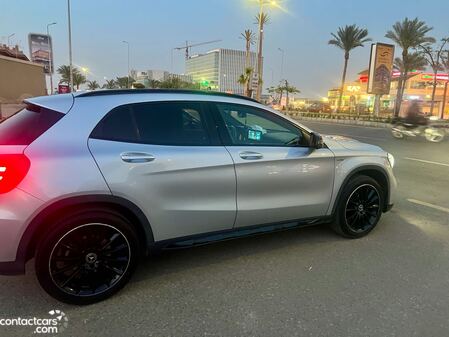 Used Mercedes GLA 200 2020