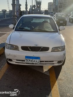 Used Daewoo Nubira 1998