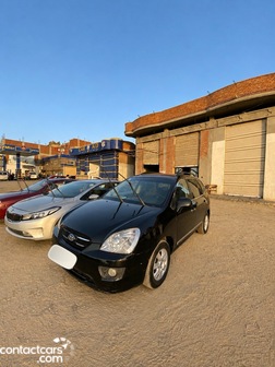 Kia Carens 2010