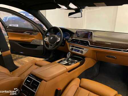 Used BMW 730Li 2021