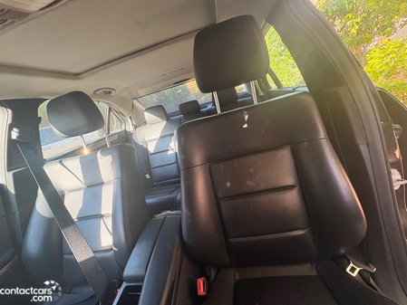 Used Mercedes E 250 2011