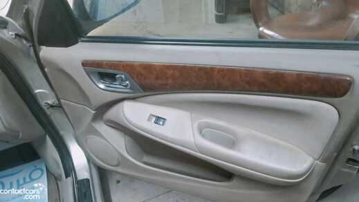 Nissan Sunny 2009