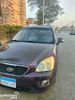 Used Kia Carens 2011