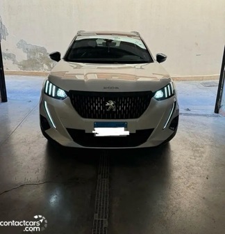 Peugeot 2008 2021
