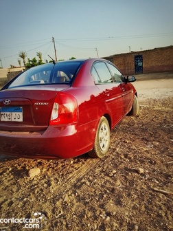 Hyundai Accent 2011