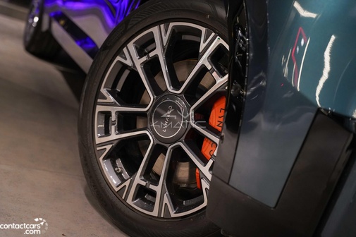 Lynk & Co 900  2025