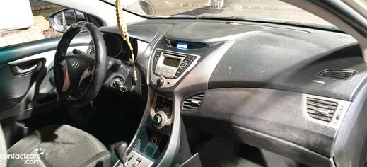 Hyundai Elantra MD 2012