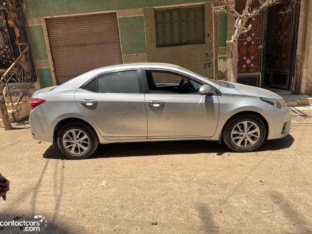 Toyota Corolla 2015