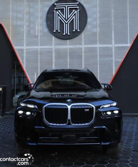 BMW X7 2024