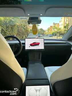 تسلا 3 Model 2024 مستعملة