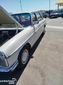 Used Mercedes E200 1975