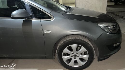 Opel Astra 2020