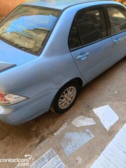 Used Mitsubishi Lancer 2005