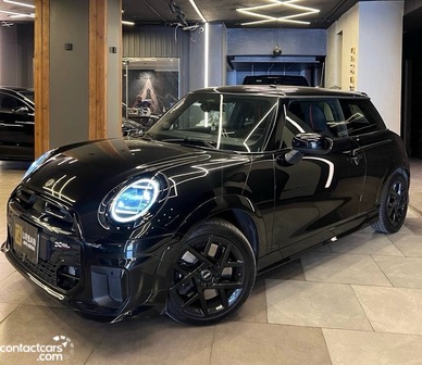 ميني John Cooper Works 2026 مستعملة