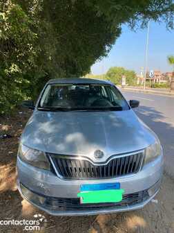 Used Skoda Rapid 2015