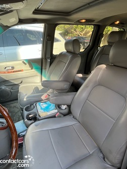 Used Kia Carnival 2004