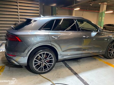 Audi Q8 2023