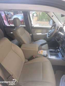 Used Jeep Cherokee 2010