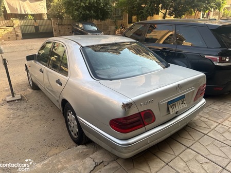 Mercedes E200 1998