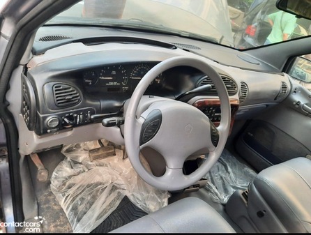 Chrysler Voyager 1998