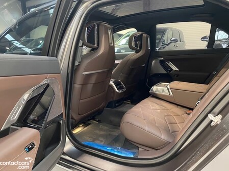 بي ام دبليو i7 2026 جديدة