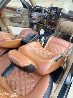 Nissan Sunny 2011