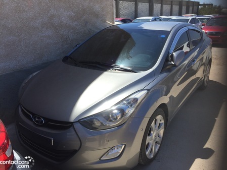 Used Hyundai Avante 2012