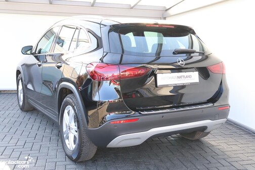 Mercedes GLA 200 2024