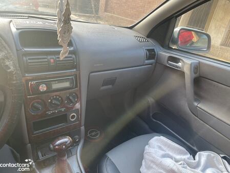 Opel Astra 2003
