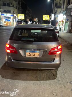 Mercedes B 200 2014