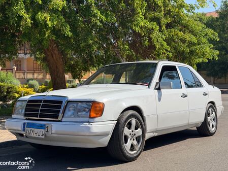 Mercedes E200 1986