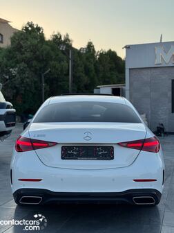 Mercedes C200 2025