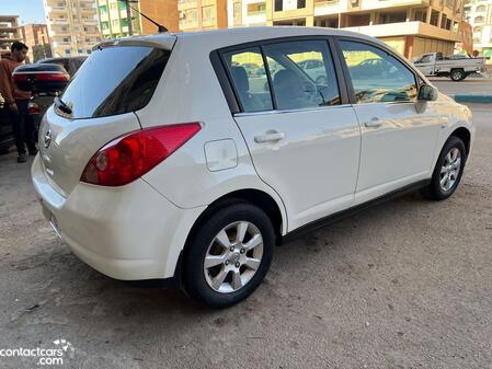 Used Nissan Tiida 2007