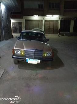 مرسيدس E200 1983 مستعملة