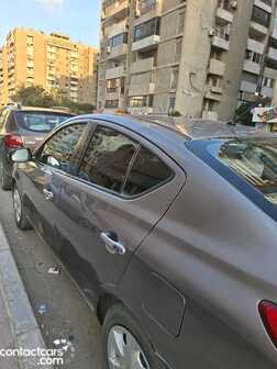 Nissan Sunny 2020