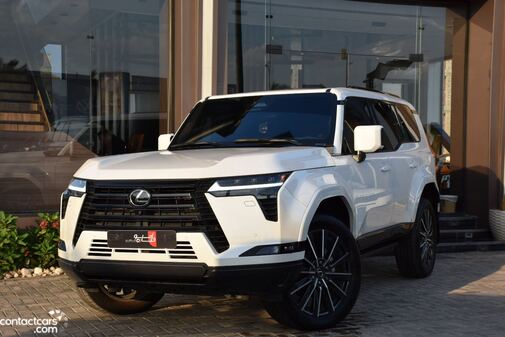 Lexus LX600 2025
