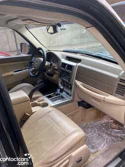 Used Jeep Cherokee 2010