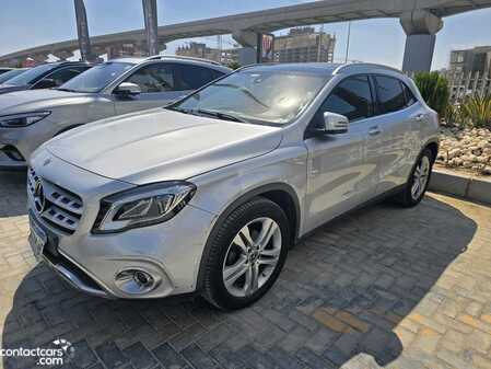 Mercedes GLA 200 2019