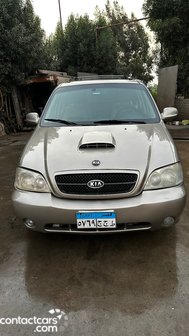 Used Kia Carnival 2004